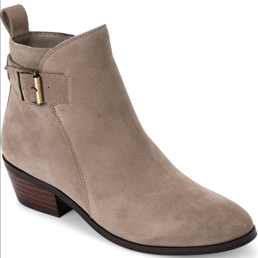 Blonde Sadie Waterproof Bootie Black Sz 8.5